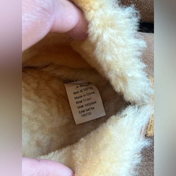 L.L. Bean Tan Shearling Lined Slippers - Picture 5 of 6